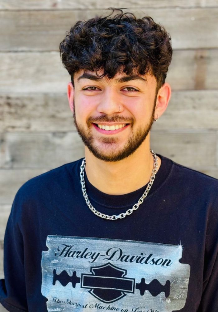 Jandro, Portland Barber at Take Pride Barbershop – modern fades, tapers, and detailed styles